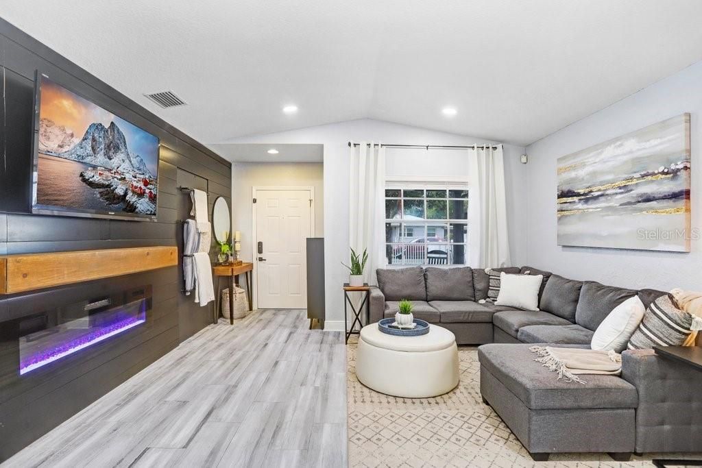 En Renta: $5,500 (3 camas, 2 baños, 1502 Pies cuadrados)