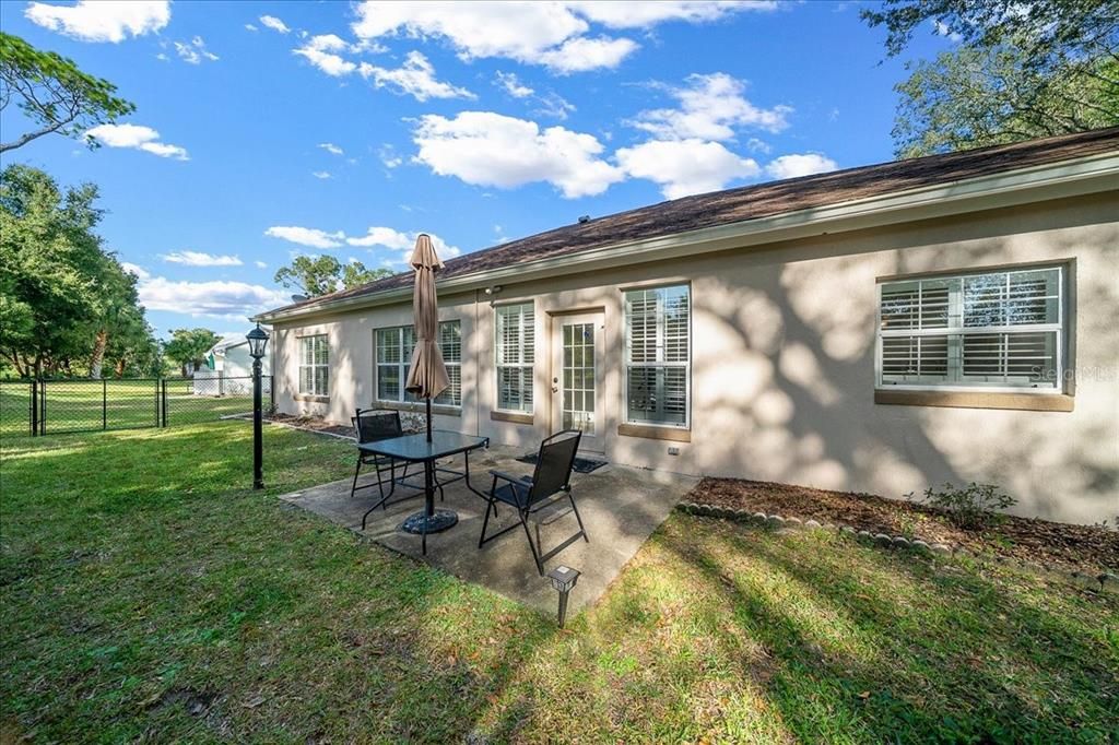 En Venta: $325,000 (3 camas, 2 baños, 2030 Pies cuadrados)