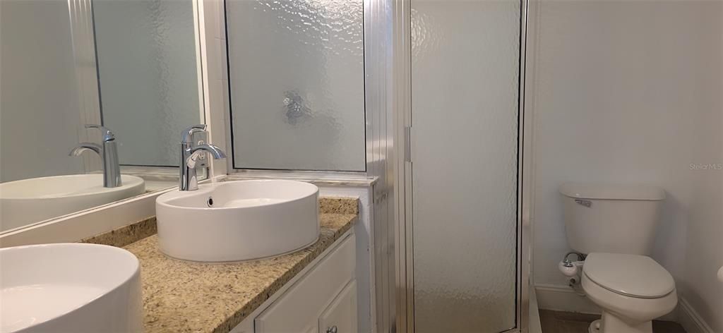 For Sale: $349,900 (3 beds, 2 baths, 1806 Square Feet)