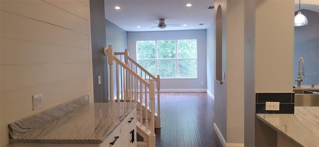 For Sale: $349,900 (3 beds, 2 baths, 1806 Square Feet)