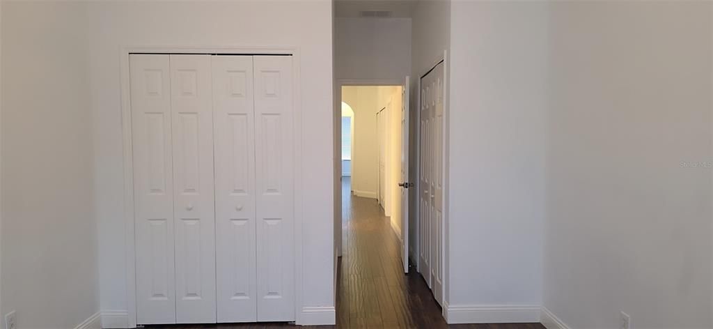 For Sale: $349,900 (3 beds, 2 baths, 1806 Square Feet)