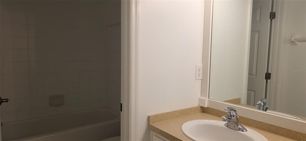 For Sale: $349,900 (3 beds, 2 baths, 1806 Square Feet)