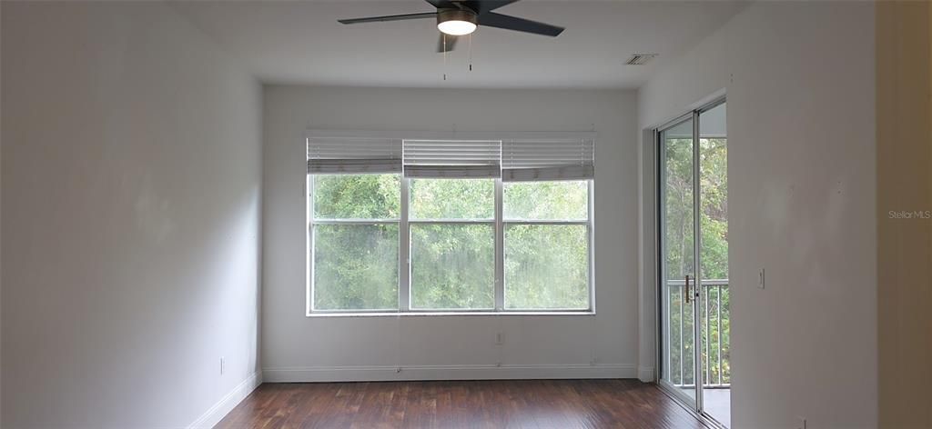 For Sale: $349,900 (3 beds, 2 baths, 1806 Square Feet)