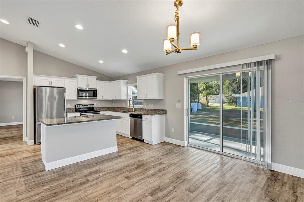 For Sale: $264,900 (3 beds, 2 baths, 1453 Square Feet)