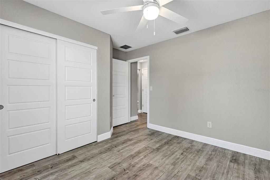 For Sale: $264,900 (3 beds, 2 baths, 1453 Square Feet)