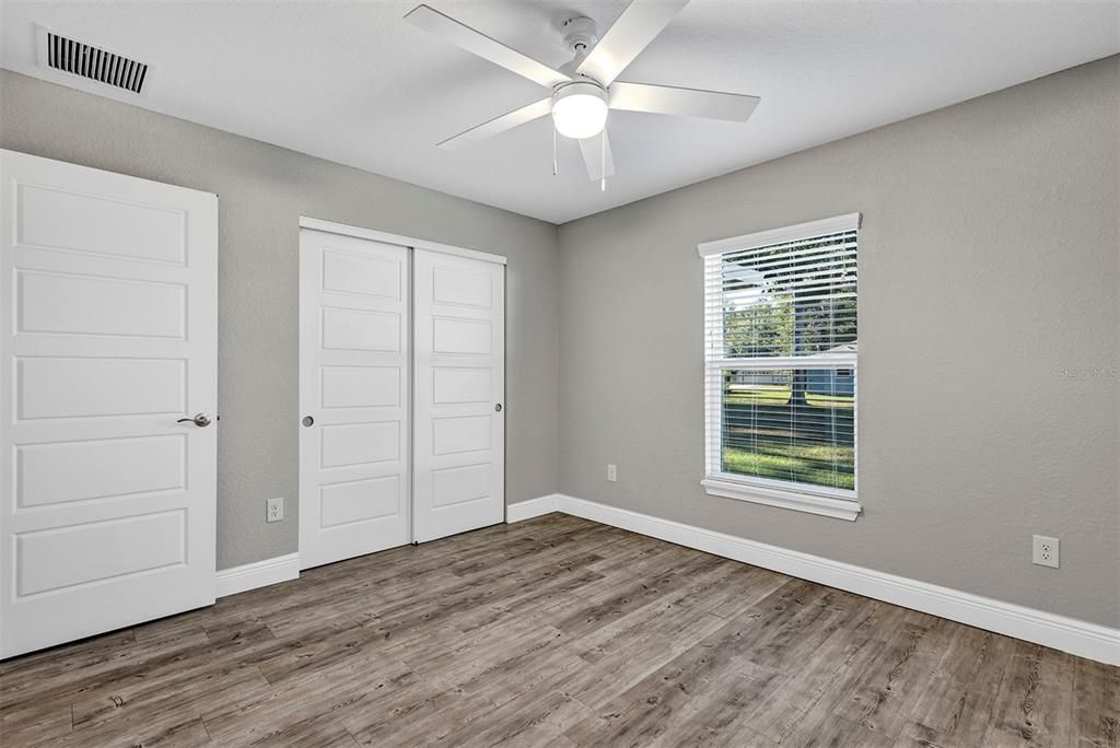 For Sale: $264,900 (3 beds, 2 baths, 1453 Square Feet)