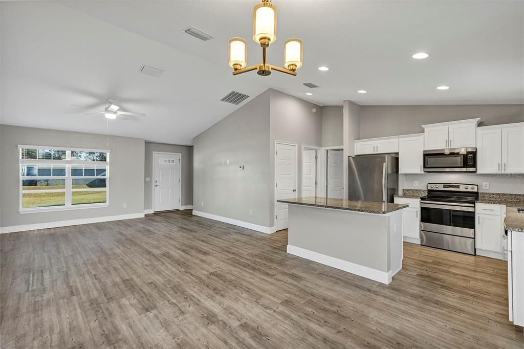 For Sale: $264,900 (3 beds, 2 baths, 1453 Square Feet)