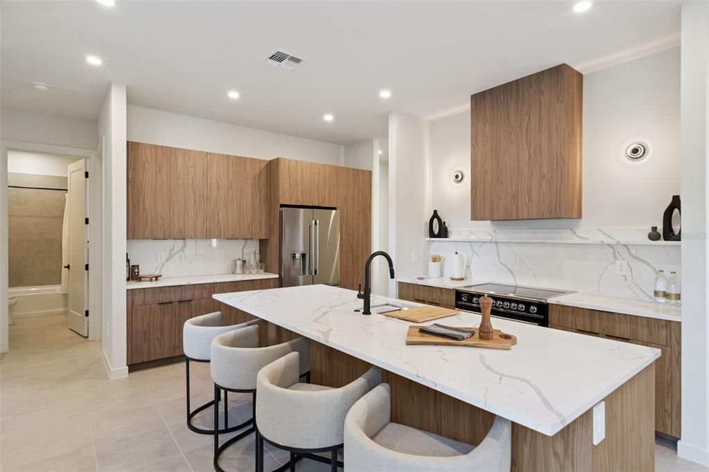 En Venta: $358,400 (3 camas, 2 baños, 1659 Pies cuadrados)