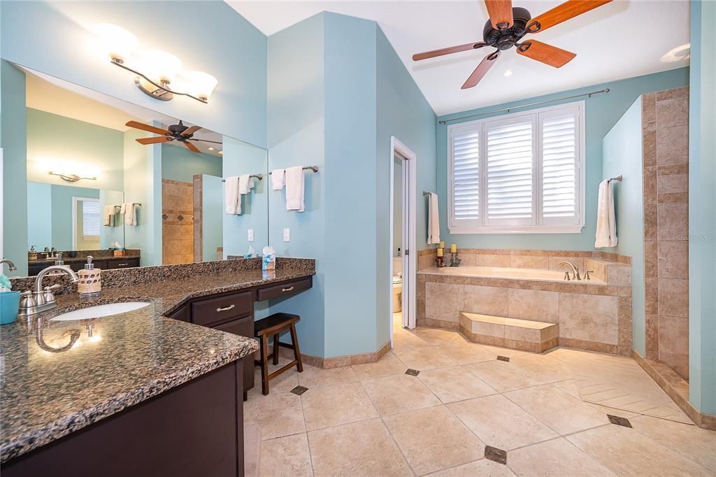 На продажу: $729,500 (4 спален, 3 ванн, 2747 Квадратных фут)