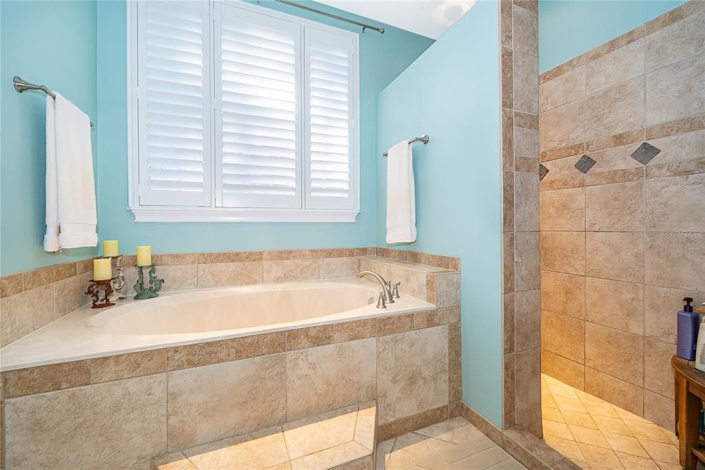 На продажу: $729,500 (4 спален, 3 ванн, 2747 Квадратных фут)