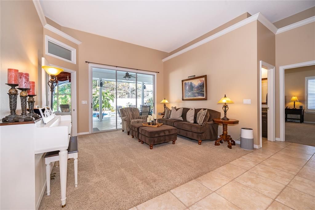 На продажу: $729,500 (4 спален, 3 ванн, 2747 Квадратных фут)