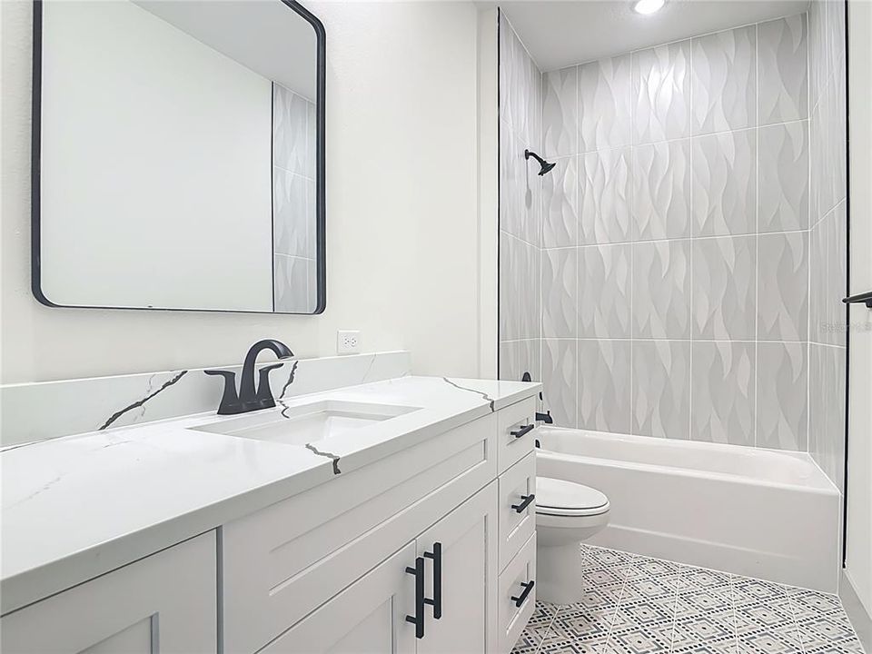 En Venta: $515,800 (4 camas, 2 baños, 2035 Pies cuadrados)