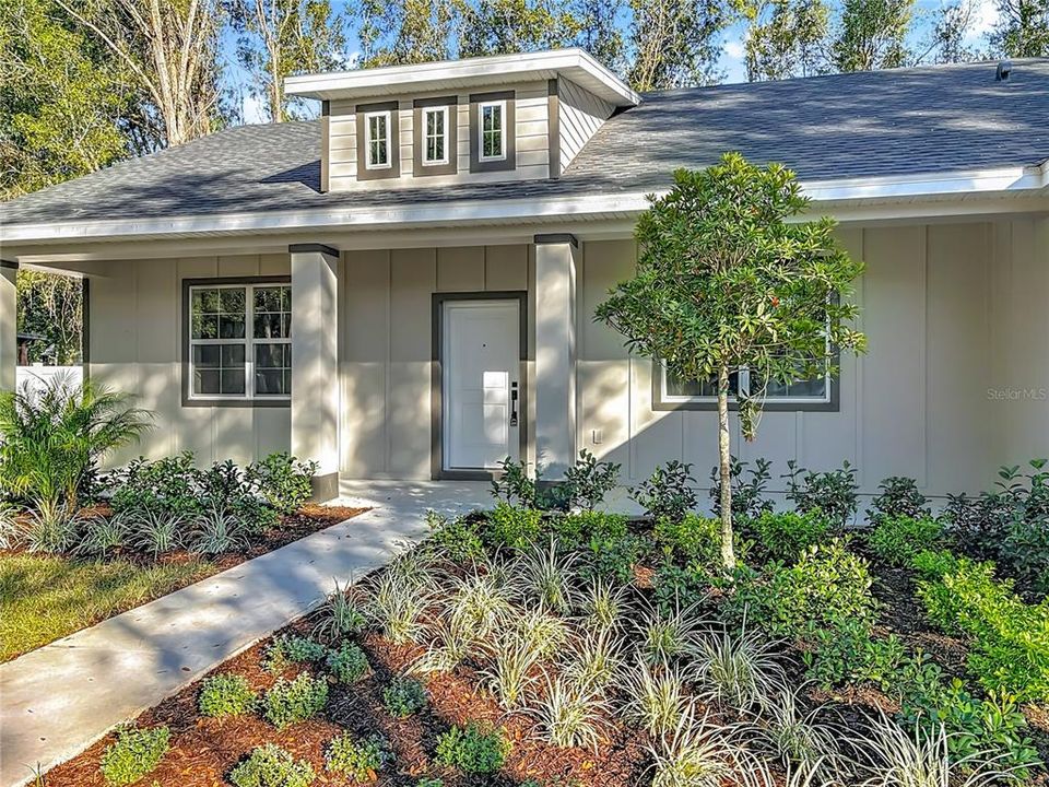 En Venta: $515,800 (4 camas, 2 baños, 2035 Pies cuadrados)