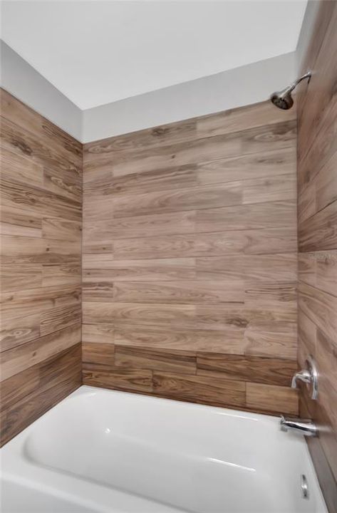 En Venta: $299,900 (4 camas, 1 baños, 1047 Pies cuadrados)