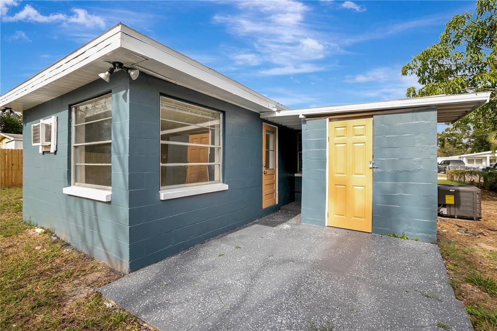 En Venta: $299,900 (4 camas, 1 baños, 1047 Pies cuadrados)