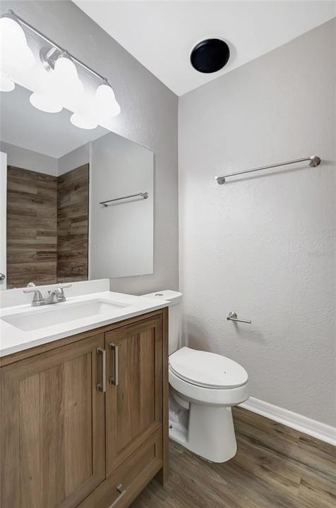 En Venta: $299,900 (4 camas, 1 baños, 1047 Pies cuadrados)