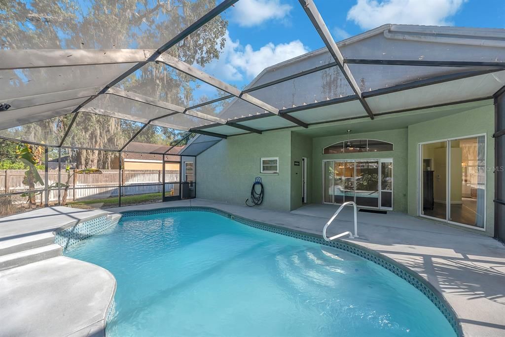 For Sale: $475,000 (4 beds, 2 baths, 2180 Square Feet)