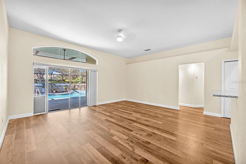 For Sale: $475,000 (4 beds, 2 baths, 2180 Square Feet)