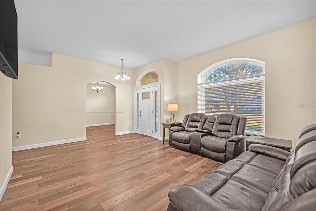 For Sale: $475,000 (4 beds, 2 baths, 2180 Square Feet)