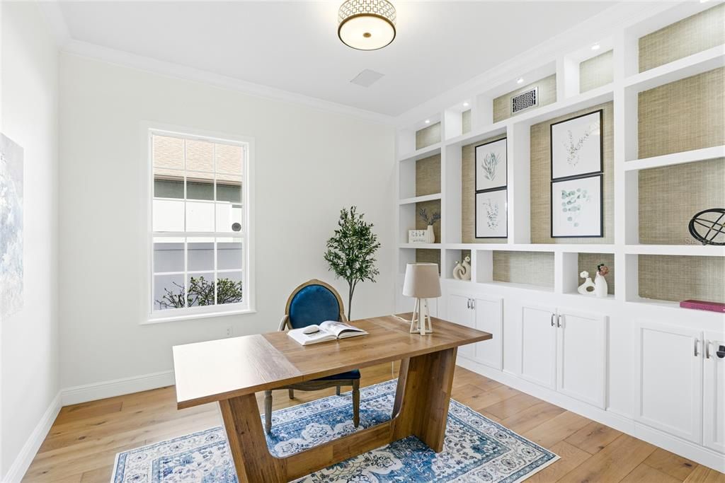 For Sale: $1,300,000 (5 beds, 3 baths, 3471 Square Feet)