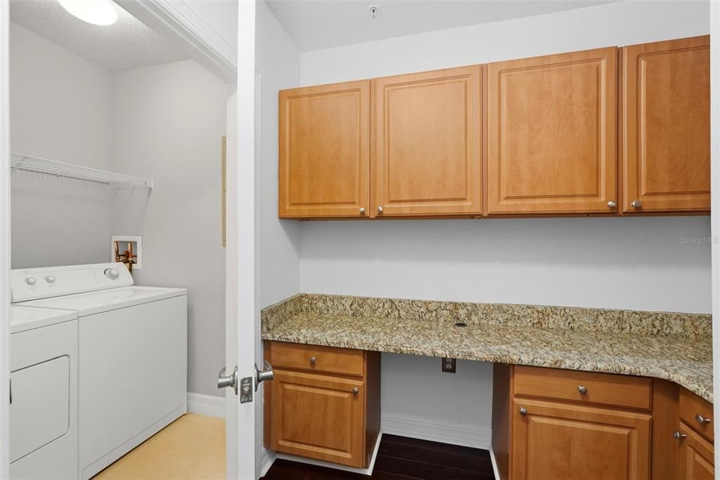 待售: $470,000 (2 贝兹, 2 浴室, 1350 平方英尺)