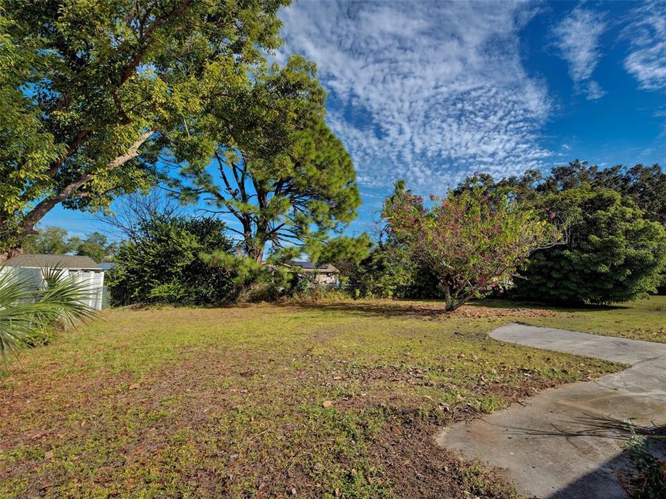 На продажу: $209,000 (2 спален, 2 ванн, 900 Квадратных фут)