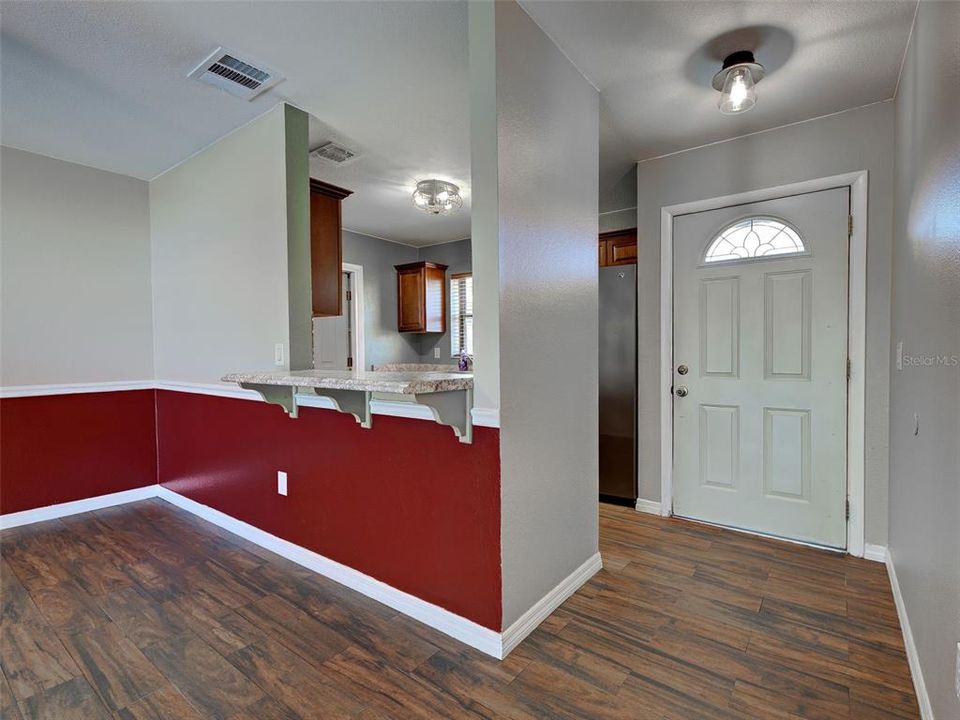 На продажу: $209,000 (2 спален, 2 ванн, 900 Квадратных фут)