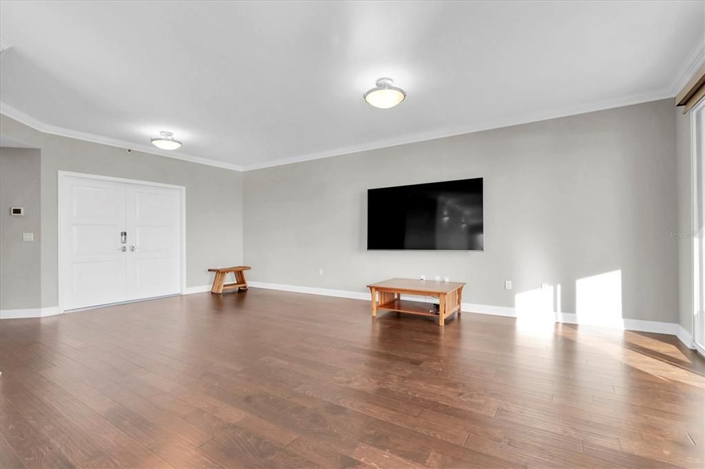 Active With Contract: $3,600,000 (3 beds, 2 baths, 3300 Square Feet)