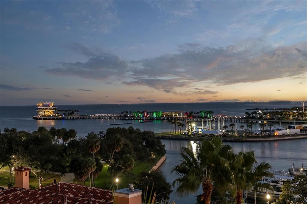 Active With Contract: $3,600,000 (3 beds, 2 baths, 3300 Square Feet)