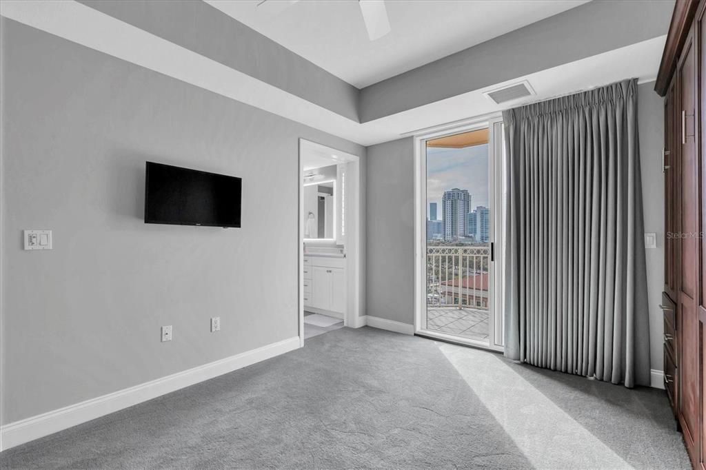 Active With Contract: $3,600,000 (3 beds, 2 baths, 3300 Square Feet)