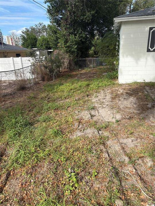 En Renta: $1,695 (3 camas, 2 baños, 1102 Pies cuadrados)