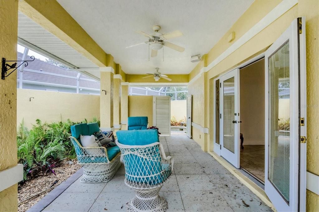 For Sale: $495,000 (3 beds, 2 baths, 2455 Square Feet)