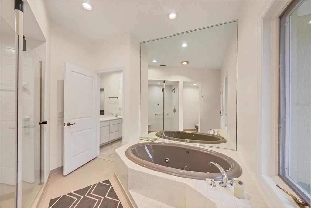 For Sale: $495,000 (3 beds, 2 baths, 2455 Square Feet)