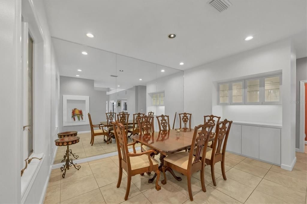 For Sale: $495,000 (3 beds, 2 baths, 2455 Square Feet)