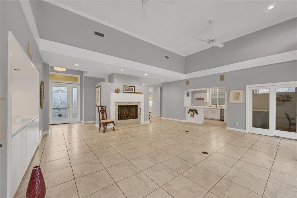 For Sale: $495,000 (3 beds, 2 baths, 2455 Square Feet)