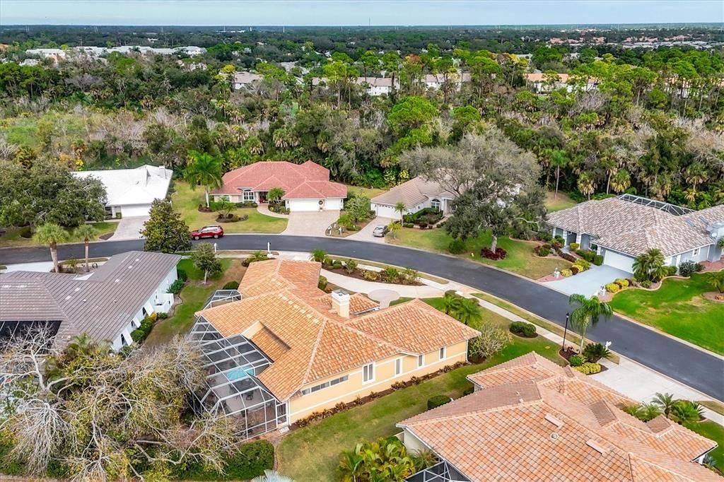 For Sale: $495,000 (3 beds, 2 baths, 2455 Square Feet)