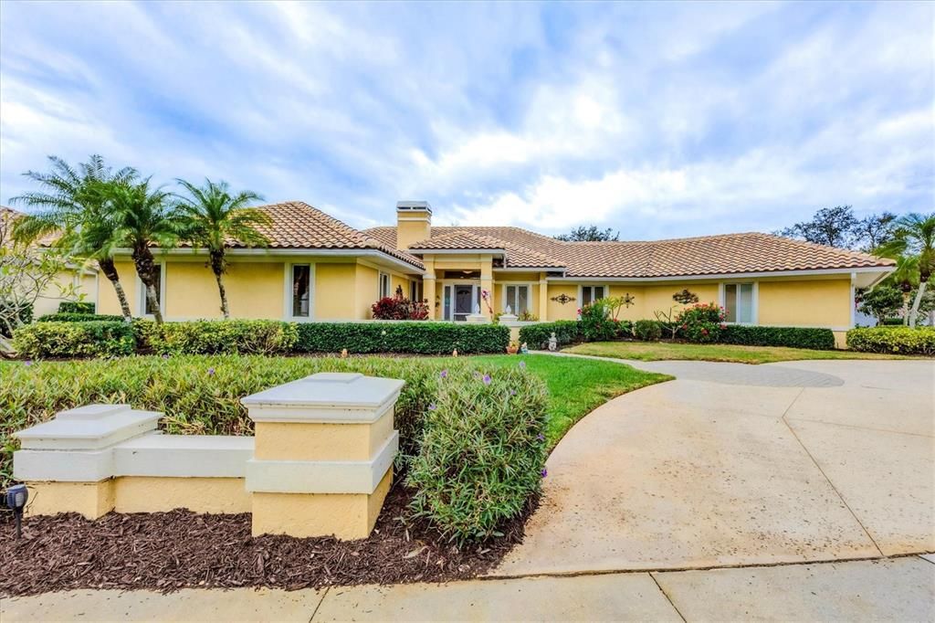 For Sale: $495,000 (3 beds, 2 baths, 2455 Square Feet)