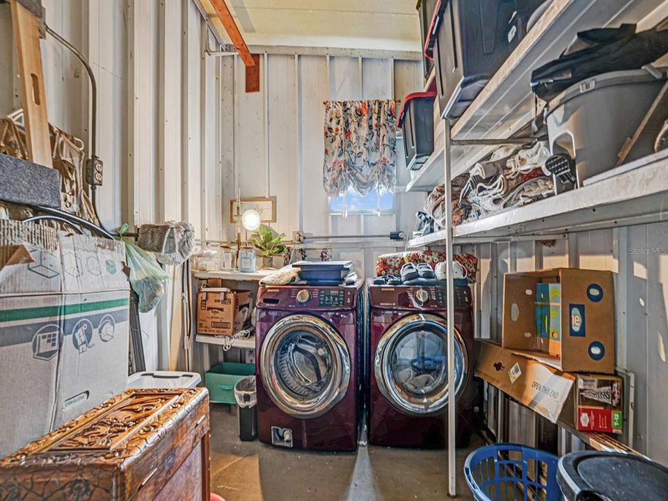 На продажу: $140,000 (2 спален, 2 ванн, 960 Квадратных фут)