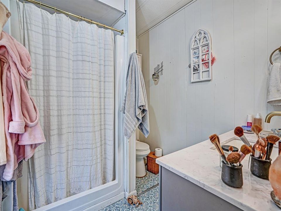 На продажу: $140,000 (2 спален, 2 ванн, 960 Квадратных фут)