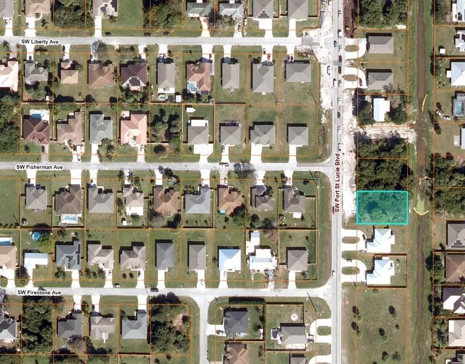 待售: $419,999 (0.69 acres)