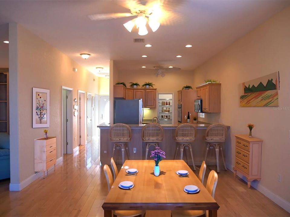 For Sale: $1,375,000 (4 beds, 3 baths, 2760 Square Feet)