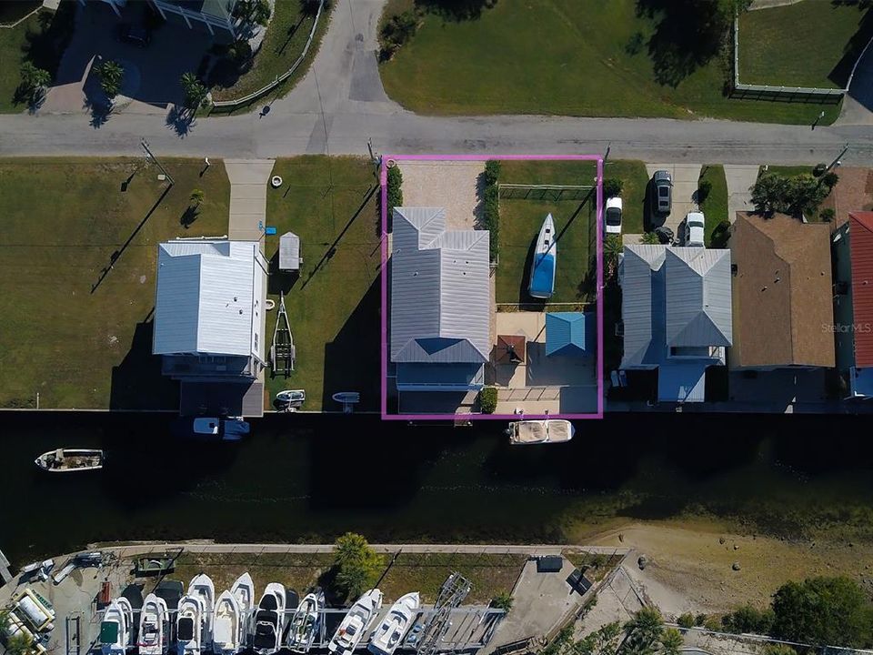 For Sale: $1,375,000 (4 beds, 3 baths, 2760 Square Feet)