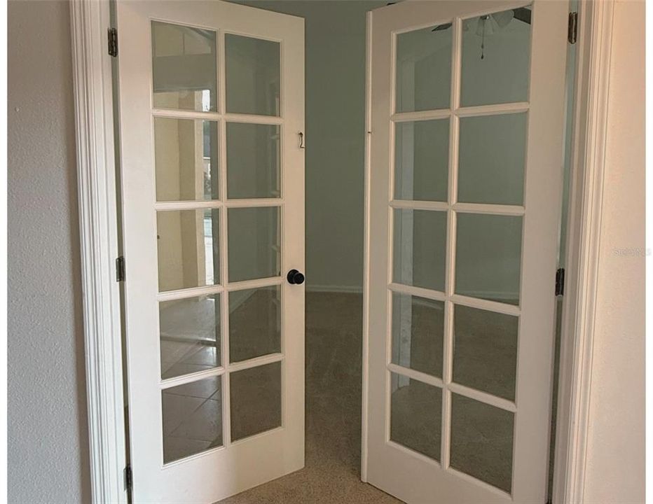 En Venta: $369,990 (3 camas, 2 baños, 2000 Pies cuadrados)