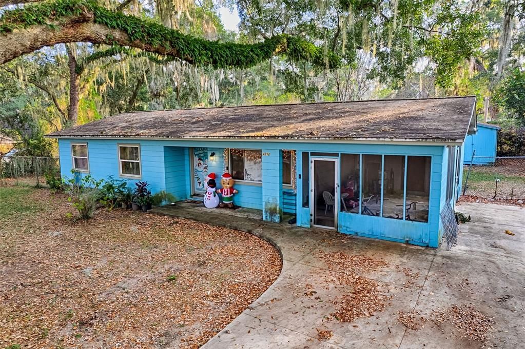 Под контрактом: $159,900 (3 спален, 2 ванн, 1156 Квадратных фут)