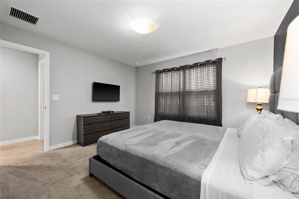 На продажу: $463,990 (4 спален, 3 ванн, 1752 Квадратных фут)