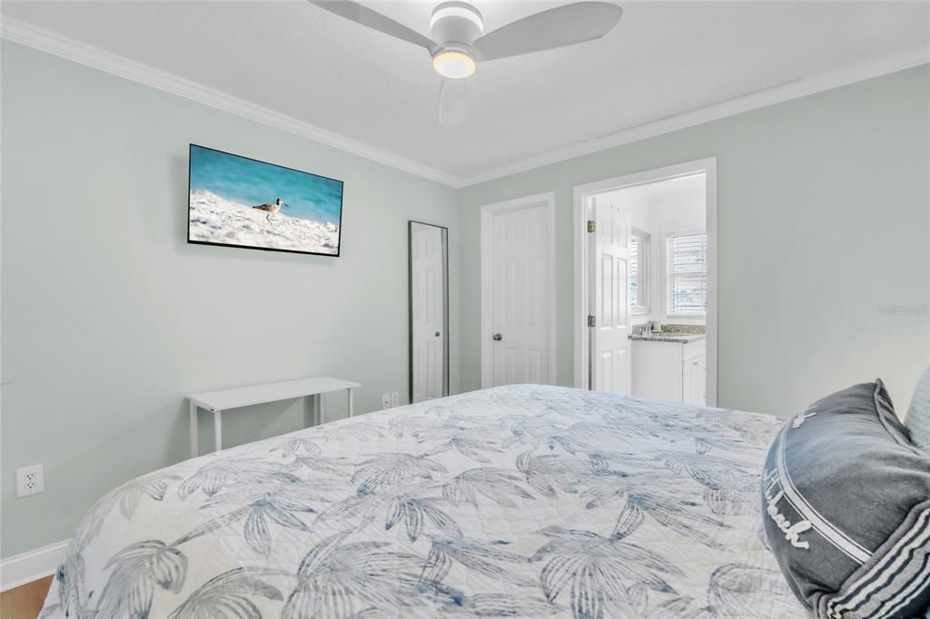 En Venta: $1,345,000 (3 camas, 3 baños, 1590 Pies cuadrados)