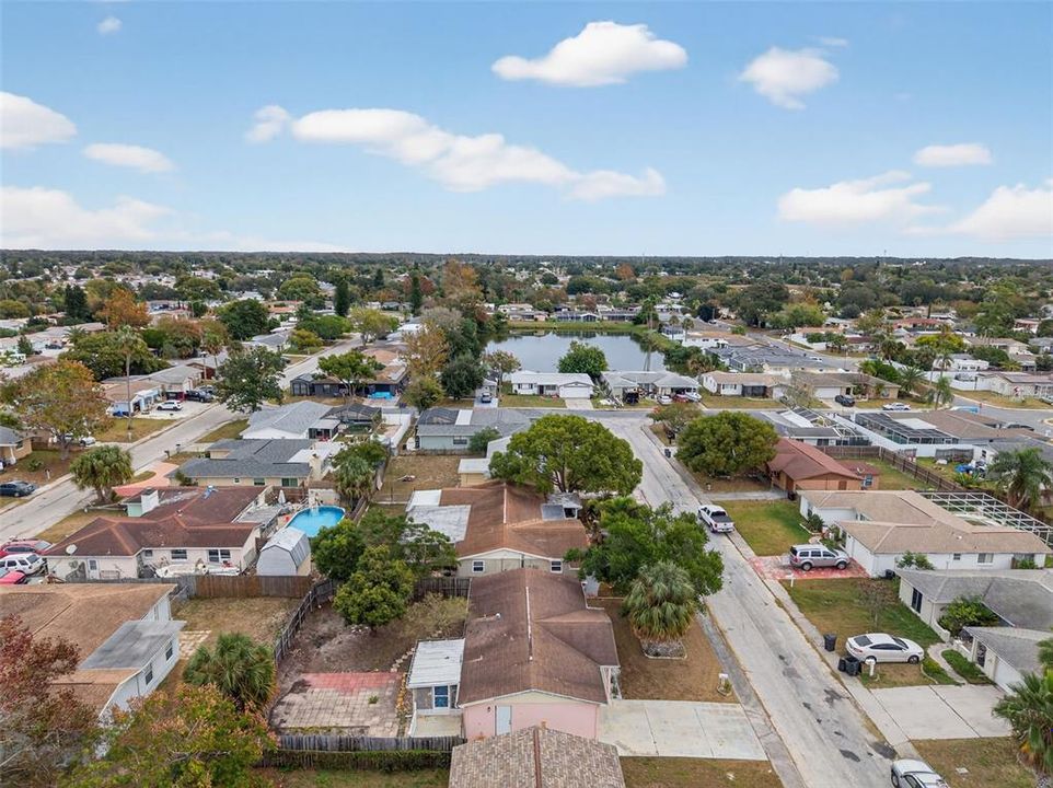 待售: $99,000 (2 贝兹, 1 浴室, 840 平方英尺)