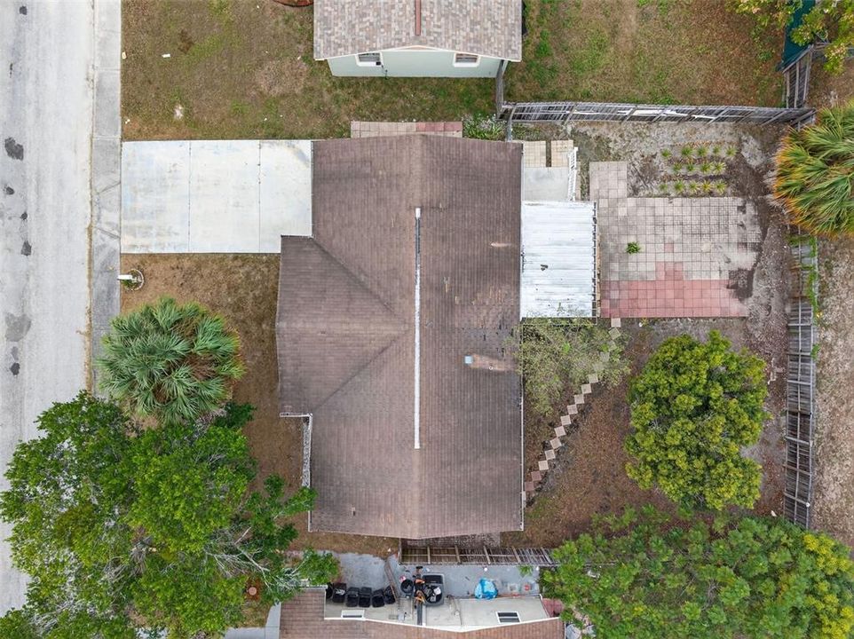 待售: $99,000 (2 贝兹, 1 浴室, 840 平方英尺)