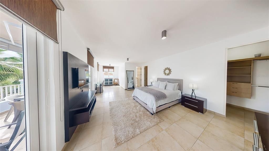 For Rent: $7,500 (4 beds, 3 baths, 4100 Square Feet)