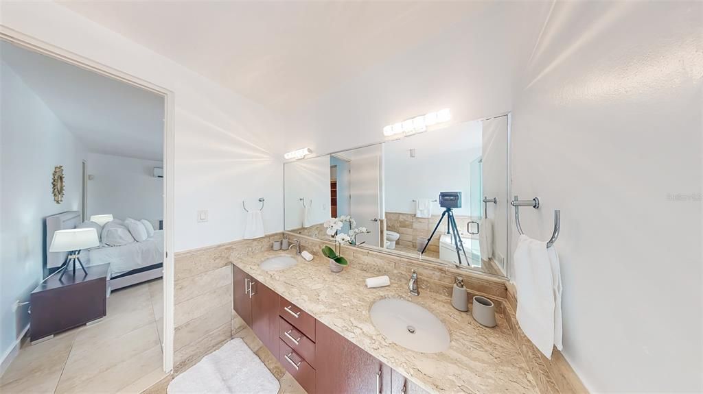 For Rent: $7,500 (4 beds, 3 baths, 4100 Square Feet)